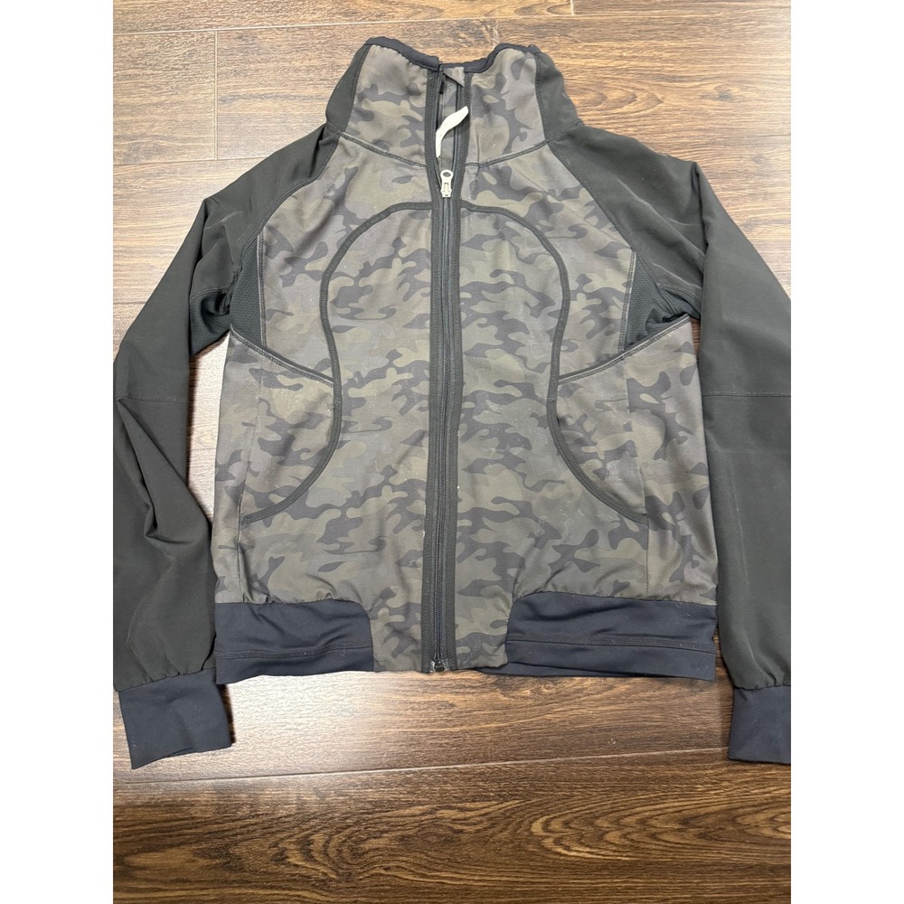 Lululemon Camo Full Zip Define-Style Athletic Jacket – Size XL